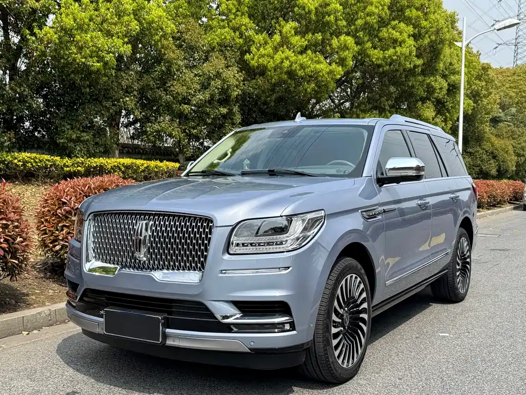 Lincoln Navigator 2020 — фото 1