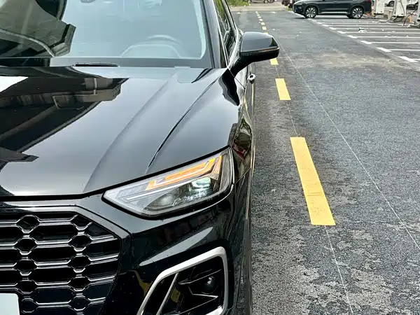 Audi Q5L 2024