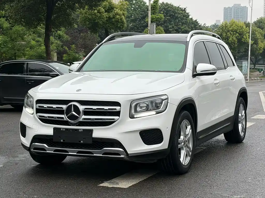 Mercedes-Benz GLB 2020