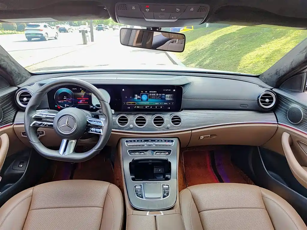 Mercedes-Benz E-Class 2020 — фото 10