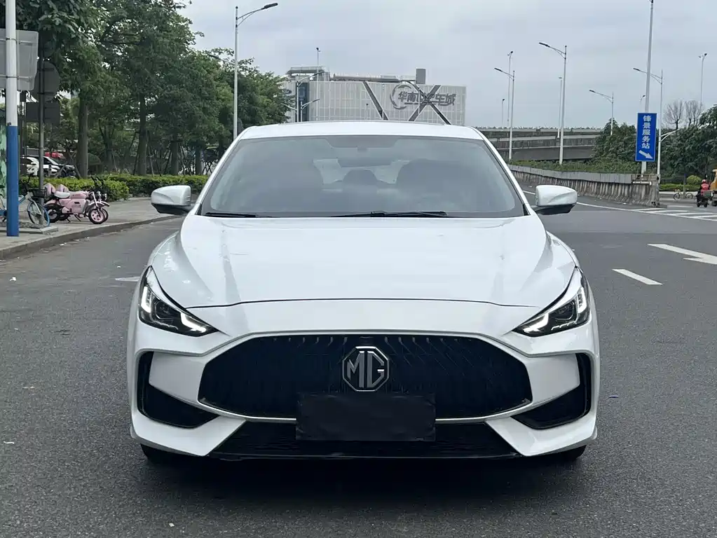 MG 5 2022