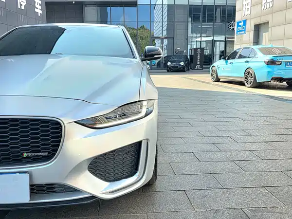 Jaguar XEL 2022