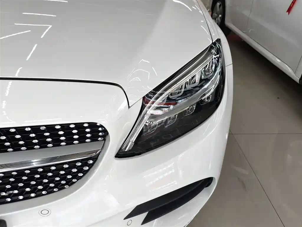 Mercedes-Benz C-Class 2020 — фото 18