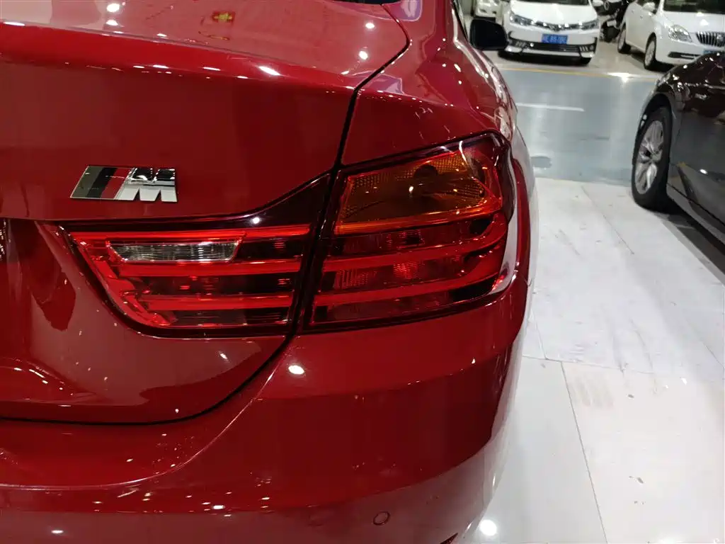 BMW 4 Series 2017 — фото 24