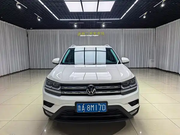 Volkswagen Tharu 2020