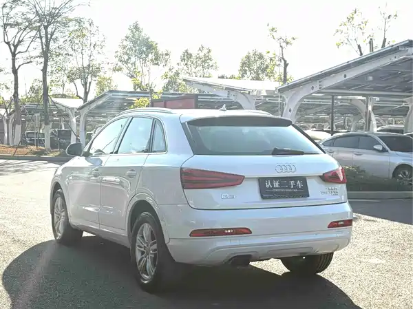 Audi Q3 2013