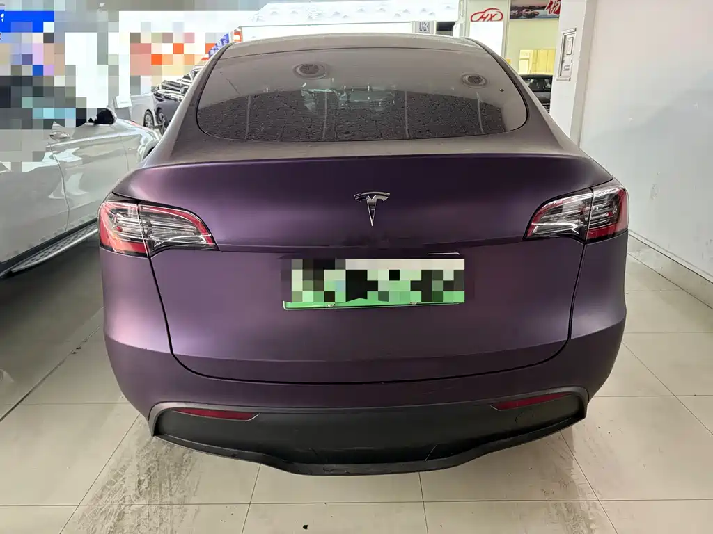 Tesla Model Y 2022 — фото 18