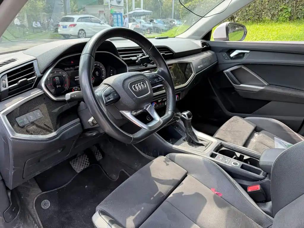 Audi Q3 2023