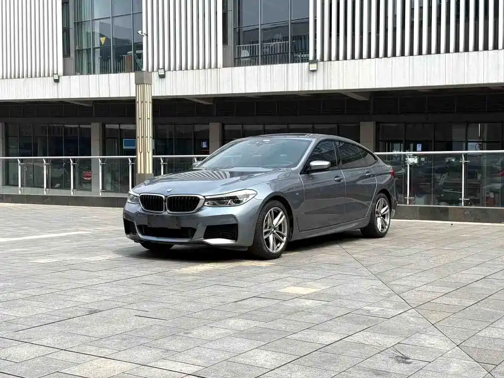 BMW 6 Series GT 2019 — фото 1
