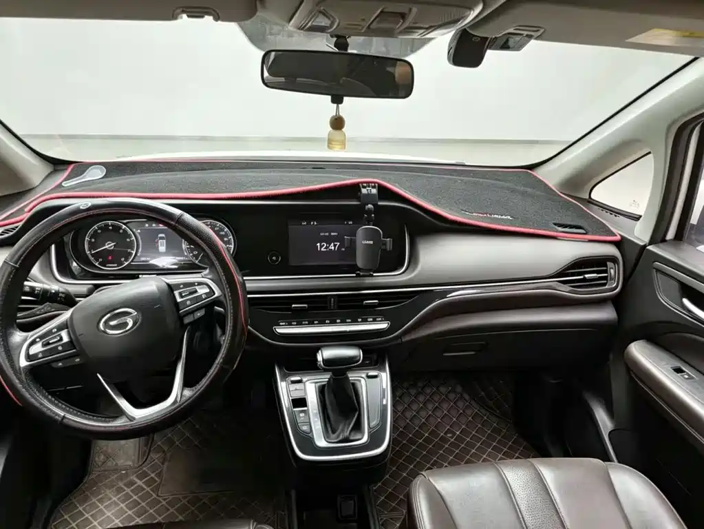 GAC Motor Trumpchi M6 2020 — фото 6