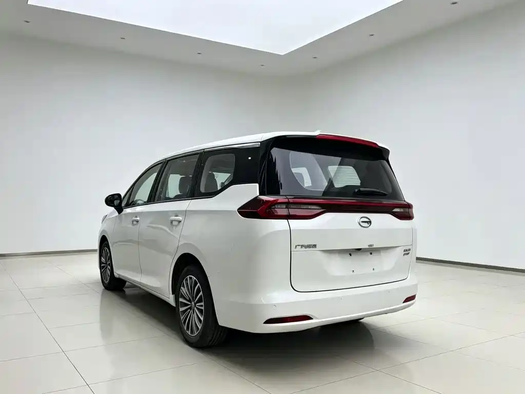 GAC Motor Trumpchi M6 2020 — фото 8