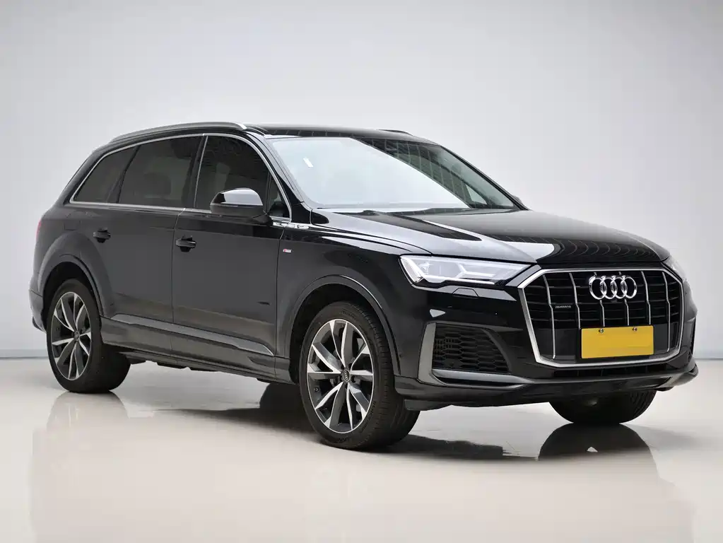Audi Q7 2023 — фото 3