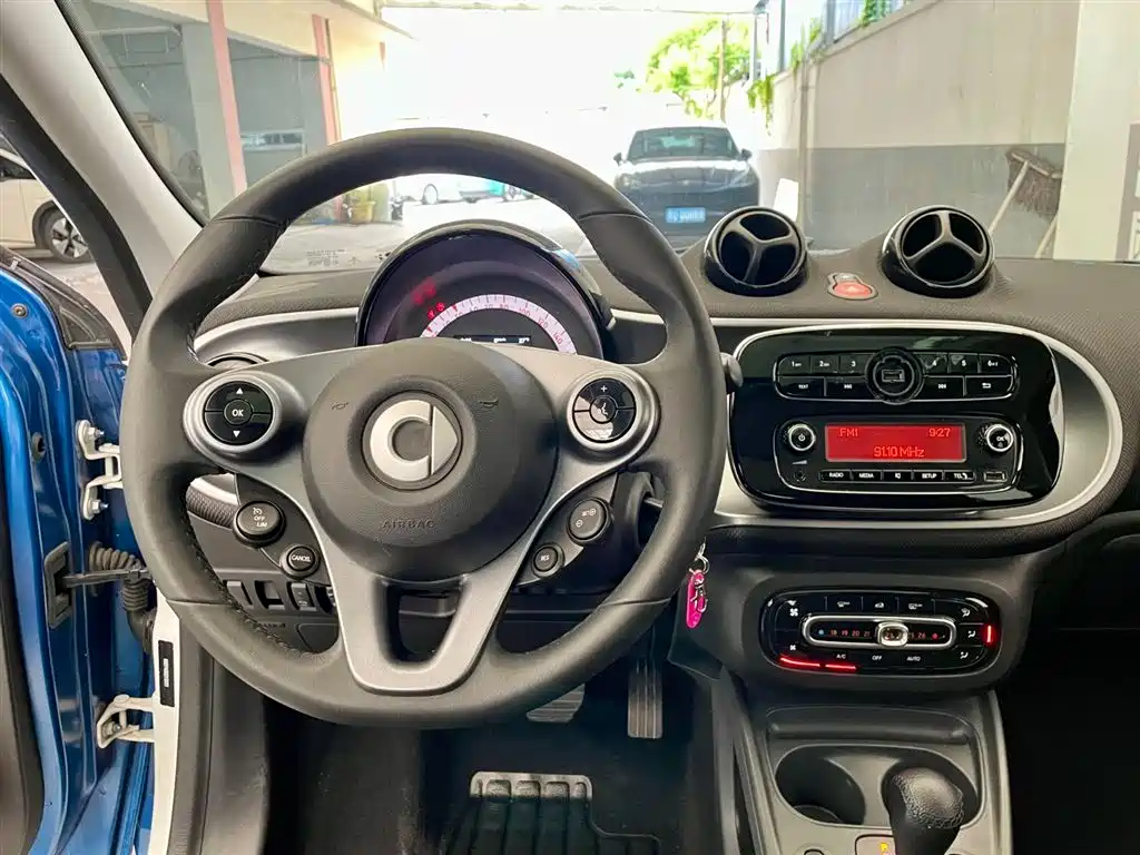 smart Forfour 2016 — фото 12