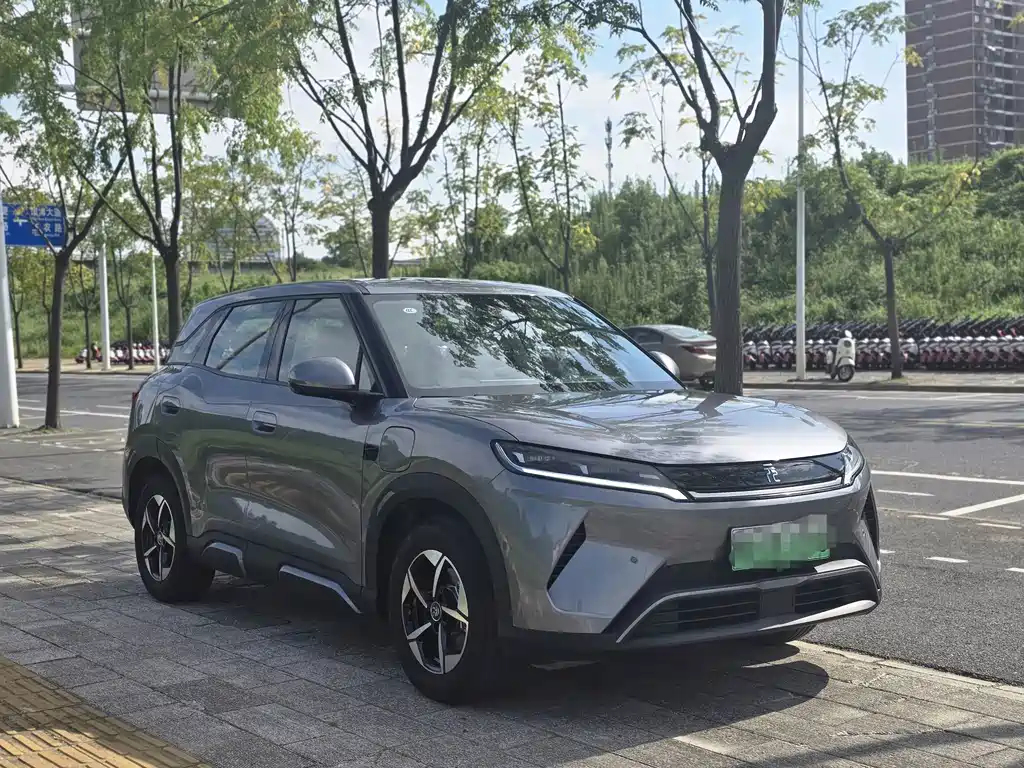 BYD Yuan UP 2025