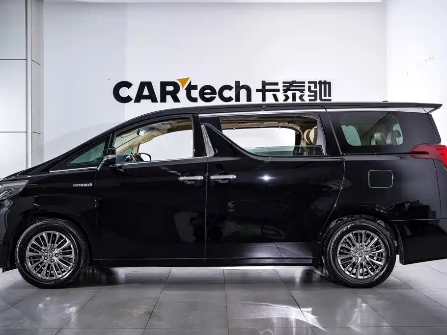 Toyota Alphard 2020 — фото 7