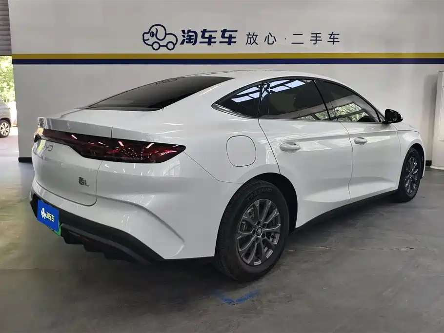 BYD Qin L 2024 — фото 3
