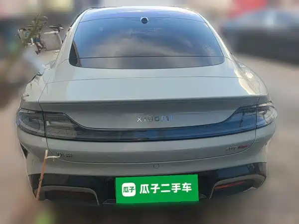 Xiaomi SU7 2024