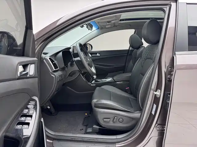 Hyundai Tucson 2020 — фото 15