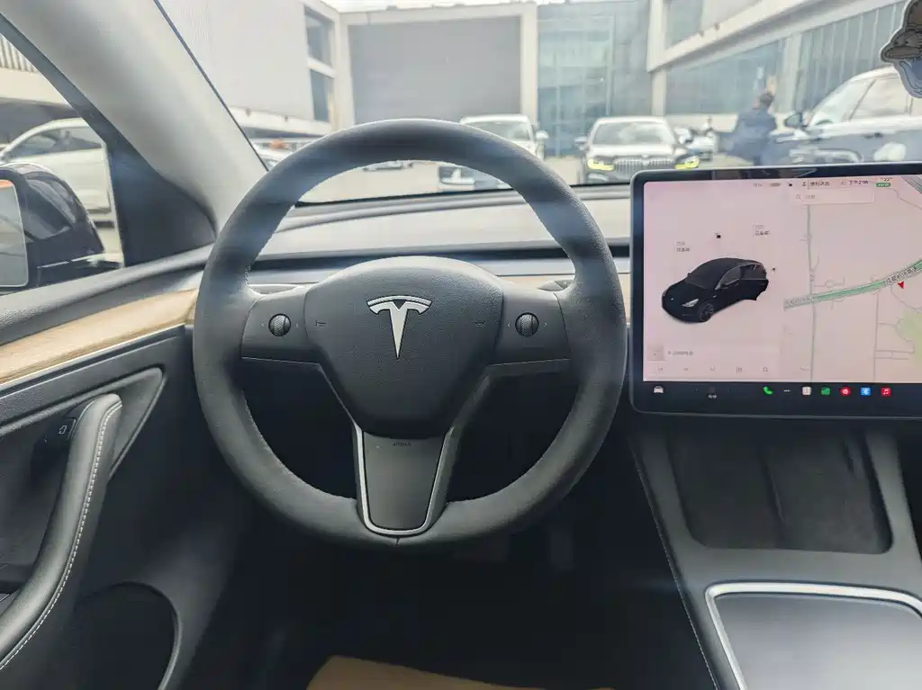 Tesla Model Y 2021 — фото 29