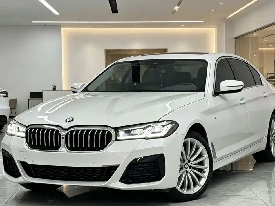 BMW 5 Series 2022