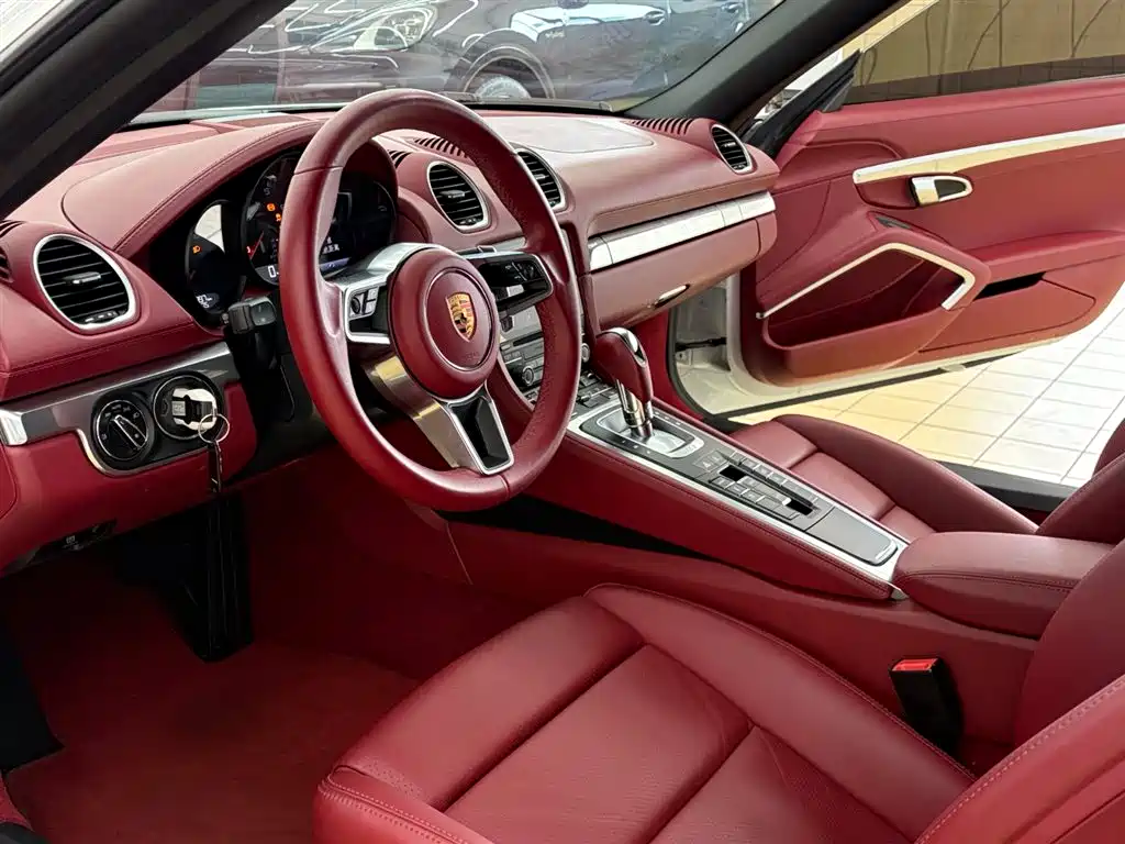 Porsche 718 2022 — фото 11