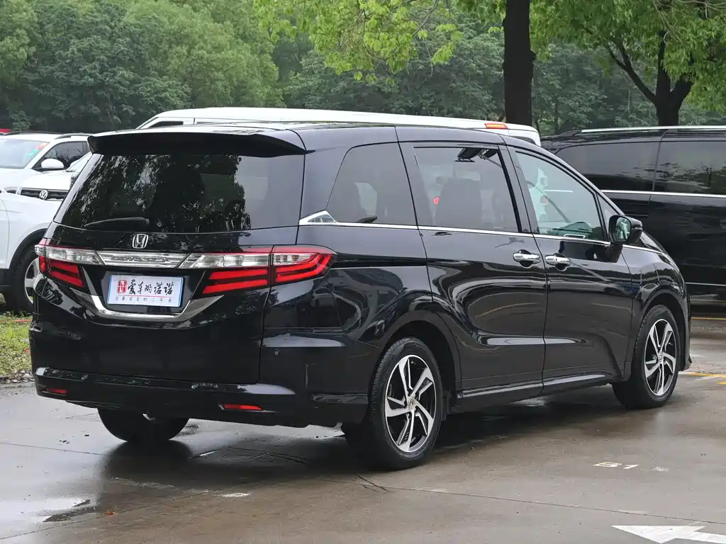 Honda Odyssey 2016
