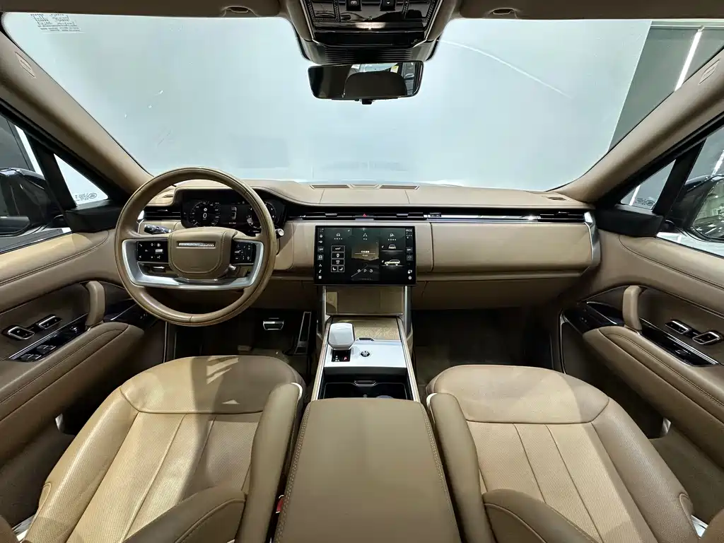 Land Rover Range Rover 2023 — фото 10