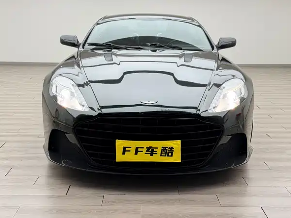 Aston Martin DB9 2011