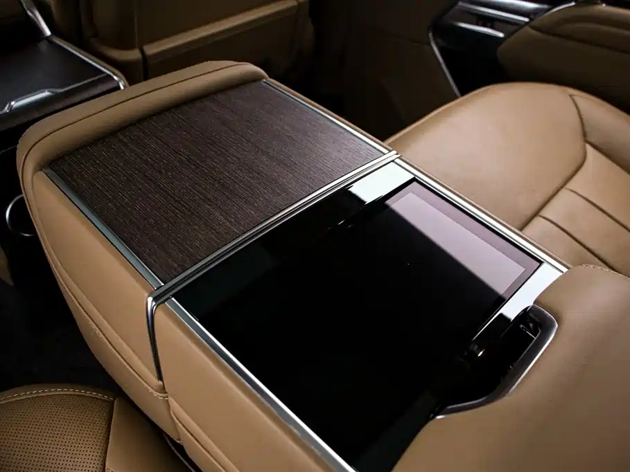 Land Rover Range Rover 2024 — фото 16