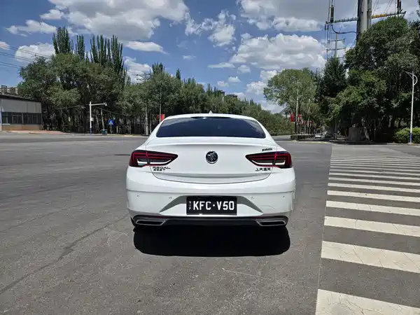 Buick Regal 2021