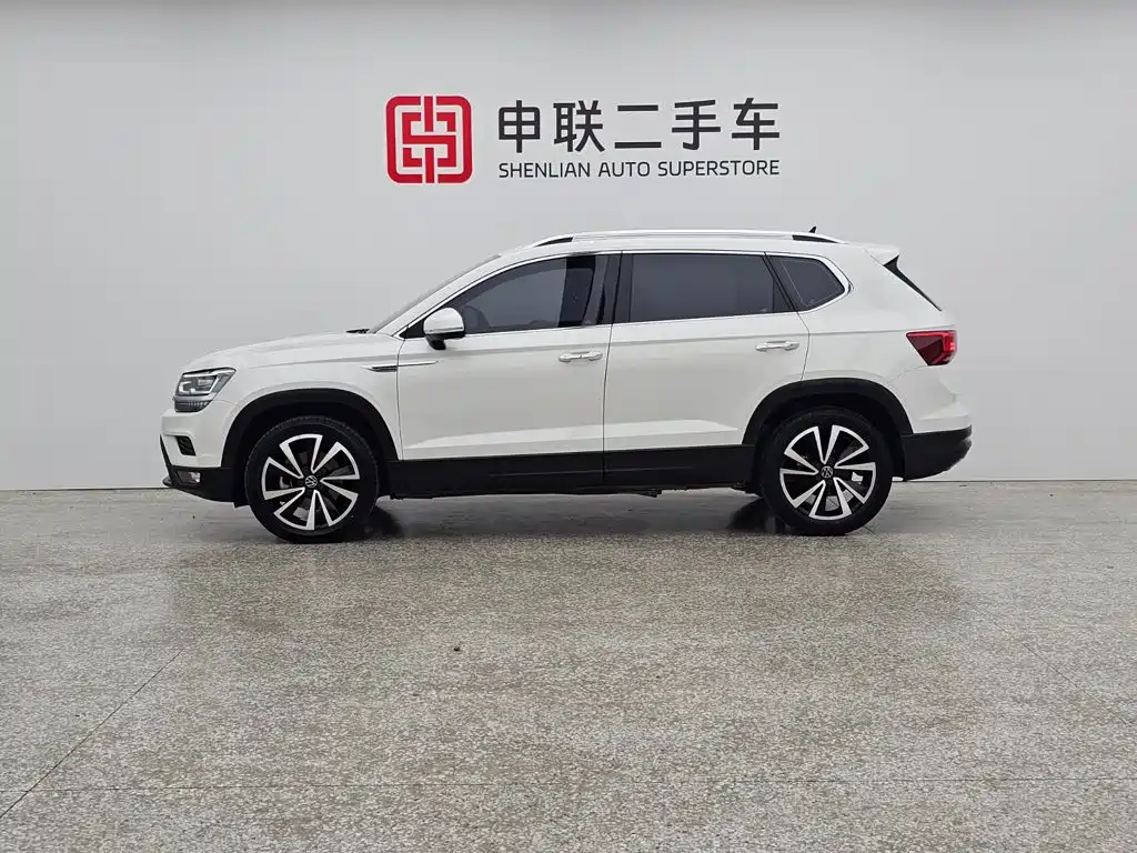 Volkswagen Tharu 2021