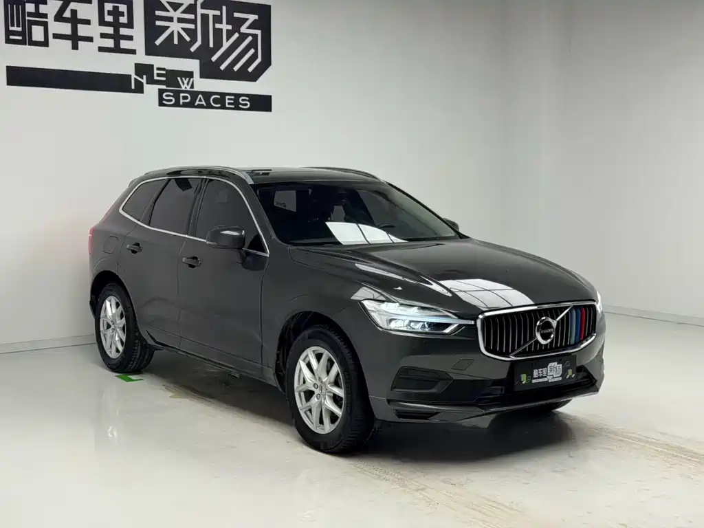 Volvo XC60 2018 — фото 3