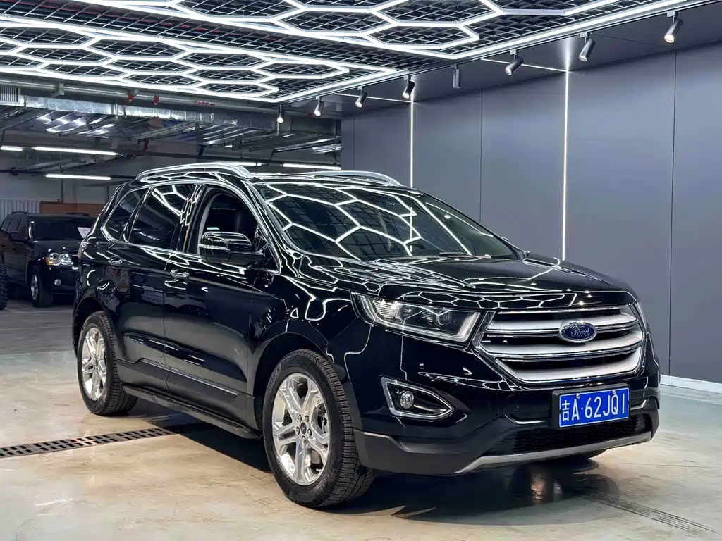 Ford Edge 2017 — фото 3