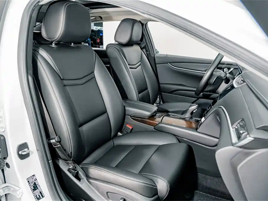 Cadillac XTS 2018 — фото 19