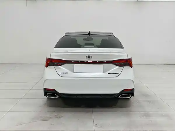 Toyota Avalon 2023