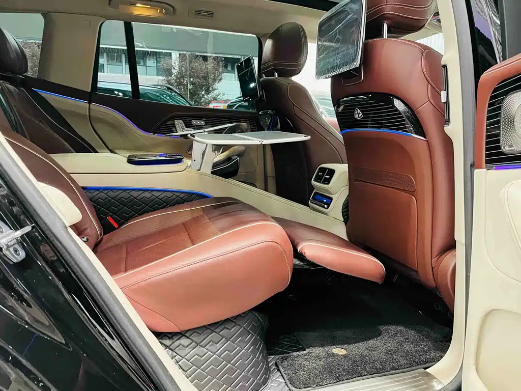 Mercedes-Benz GLS 2023 — фото 19