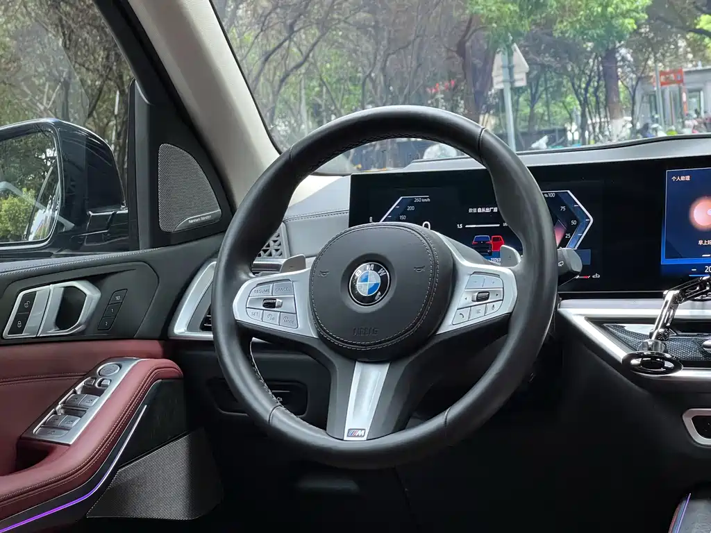 BMW X5 2024 — фото 10