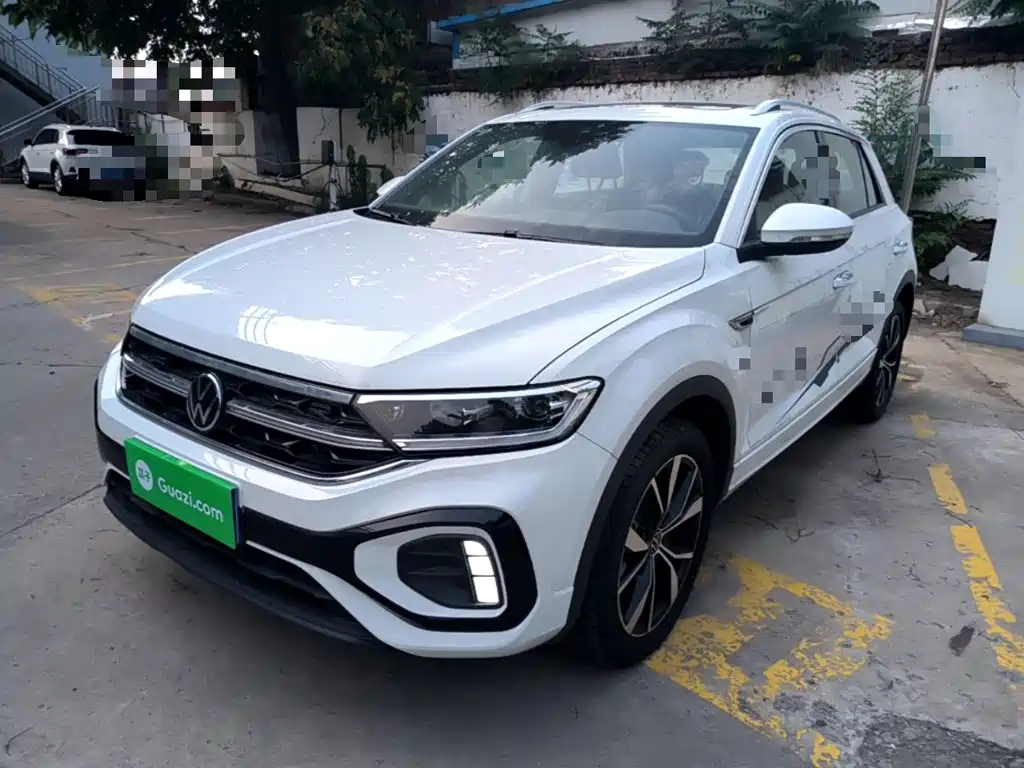 Volkswagen T-Roc 2024