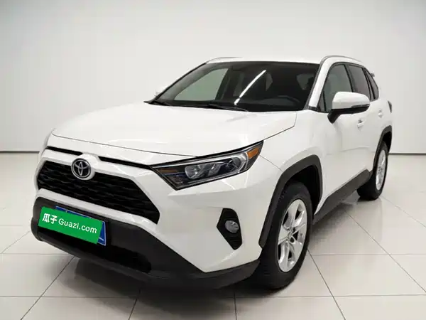 Toyota RAV4 2021