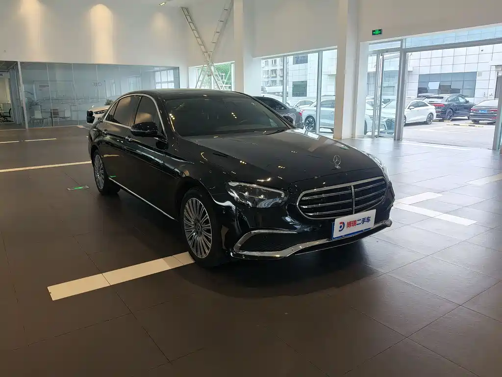 Mercedes-Benz E-Class 2023 — фото 3