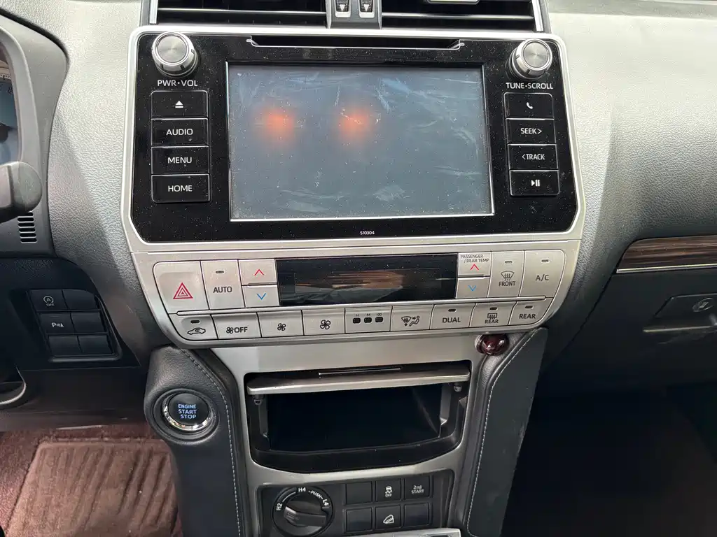 Toyota Prado 2019 — фото 16