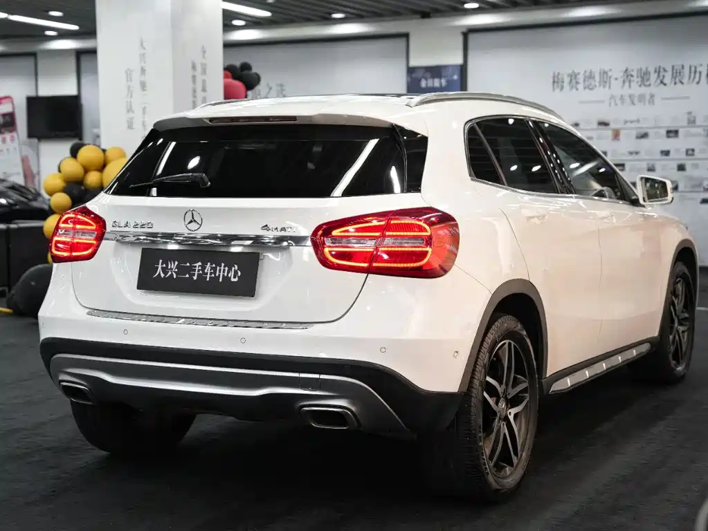 Mercedes-Benz GLA 2016 — фото 2
