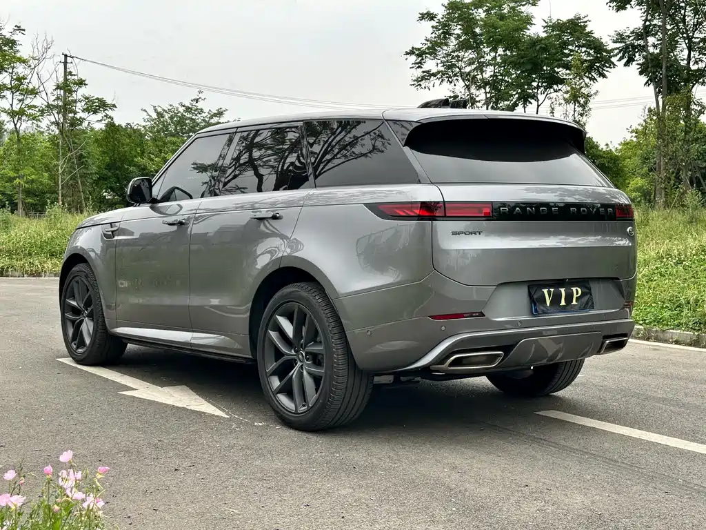 Land Rover Sport 2024 — фото 15
