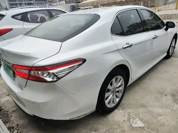 Toyota Camry 2019
