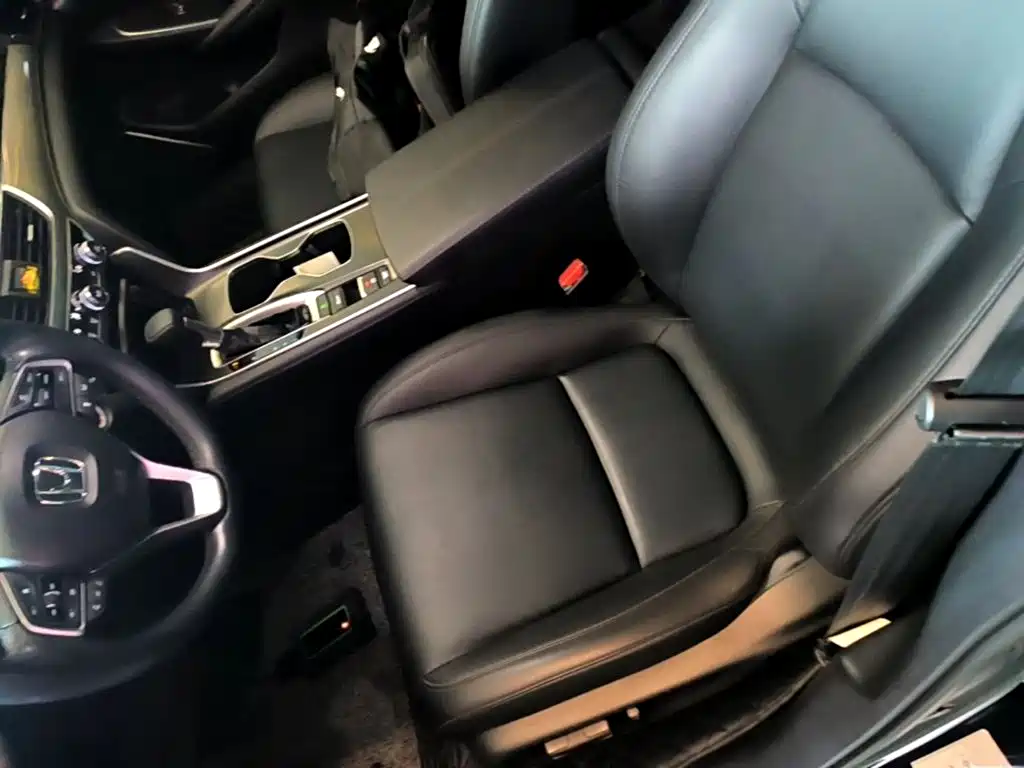 Honda Accord 2023 — фото 11
