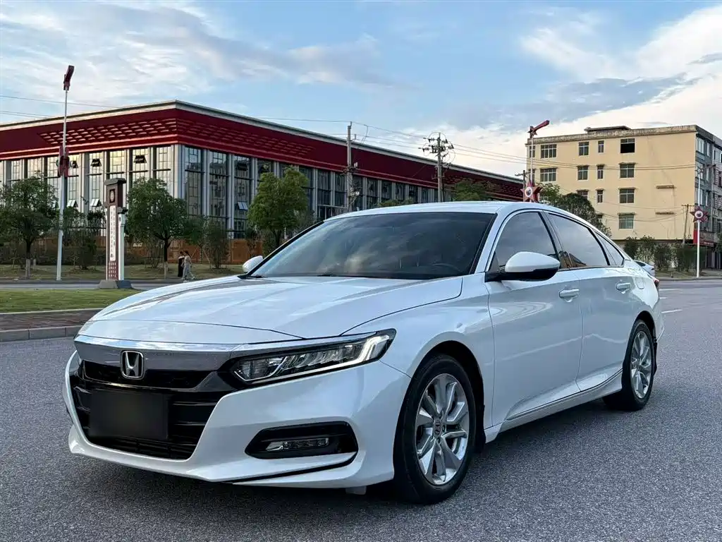 Honda Accord 2021 — фото 2