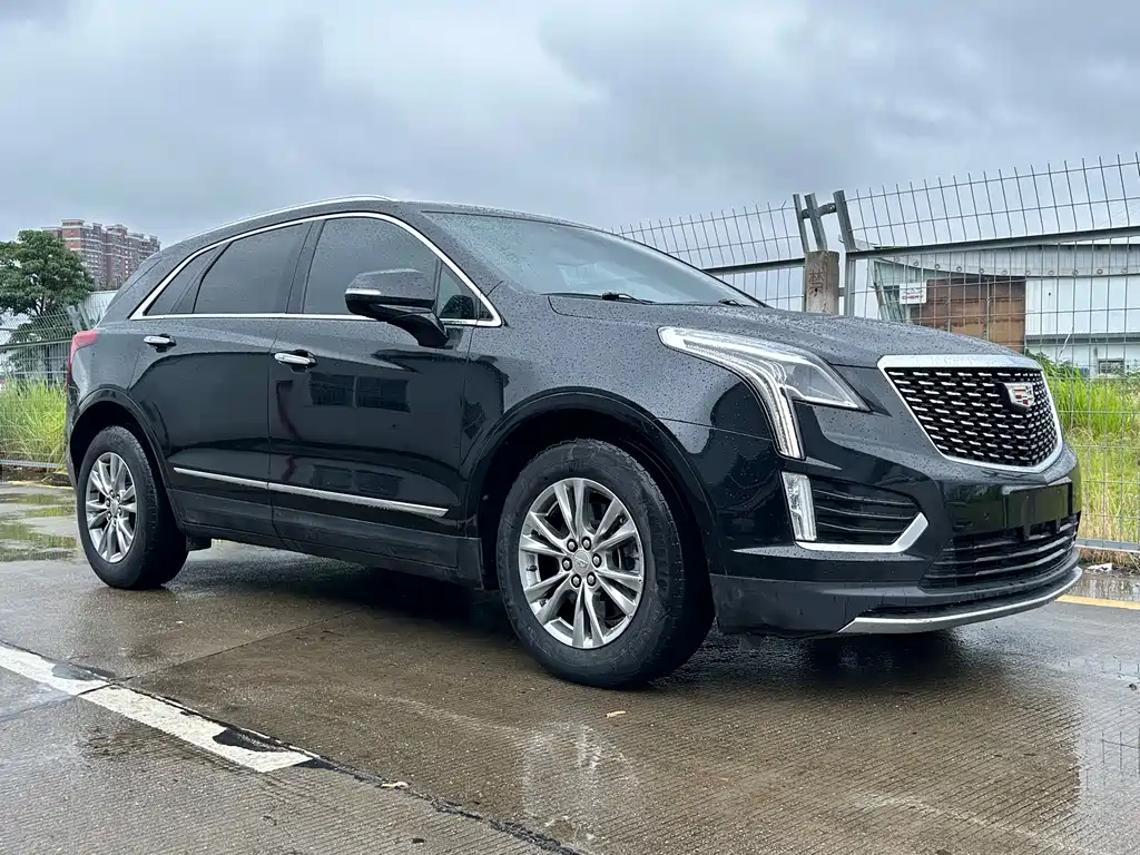 Cadillac XT5 2022 — фото 3