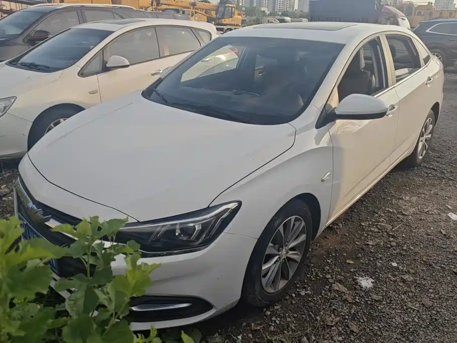 Chevrolet Cruze 2022