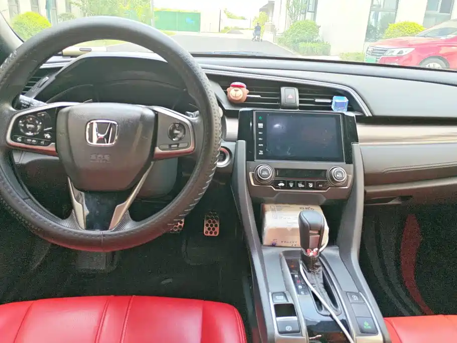 Honda Civic 2021 — фото 12