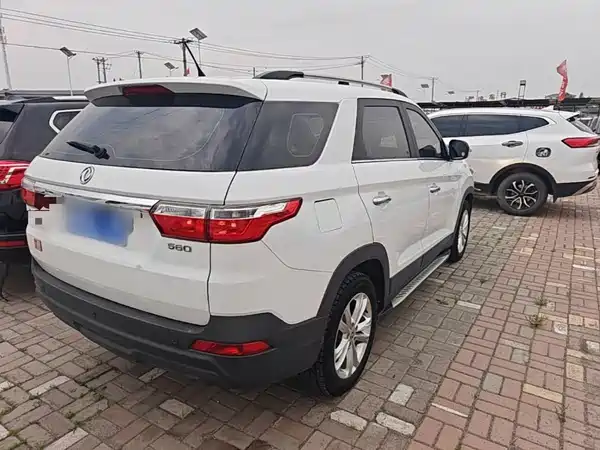 Dongfeng Scenery S560 2018